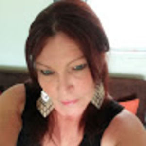 Meet your Posher, Mayra